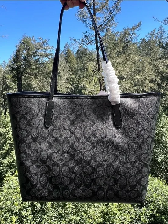 COACH City Tote Silver/Graphite/Black AUTHENTIC NWT - Picture 2 of 9